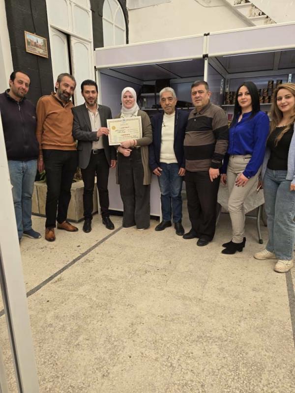 غرفة زراعة دمشق تكرّم المشاركين في مبادرة من المنتج للمستهلك بالتعاون مع الينور