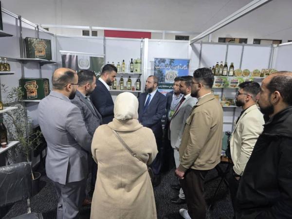 لقاء الخبرة والطموح: جناح غرفة زراعة إدلب في 